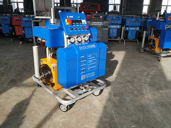 聚脲喷涂机价格(图1) H5600液压聚脲喷涂机